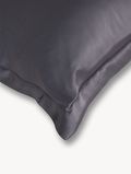 silk-pillow-cover-liggende